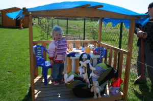 Linn&Liana 2011-04-09 002_klein